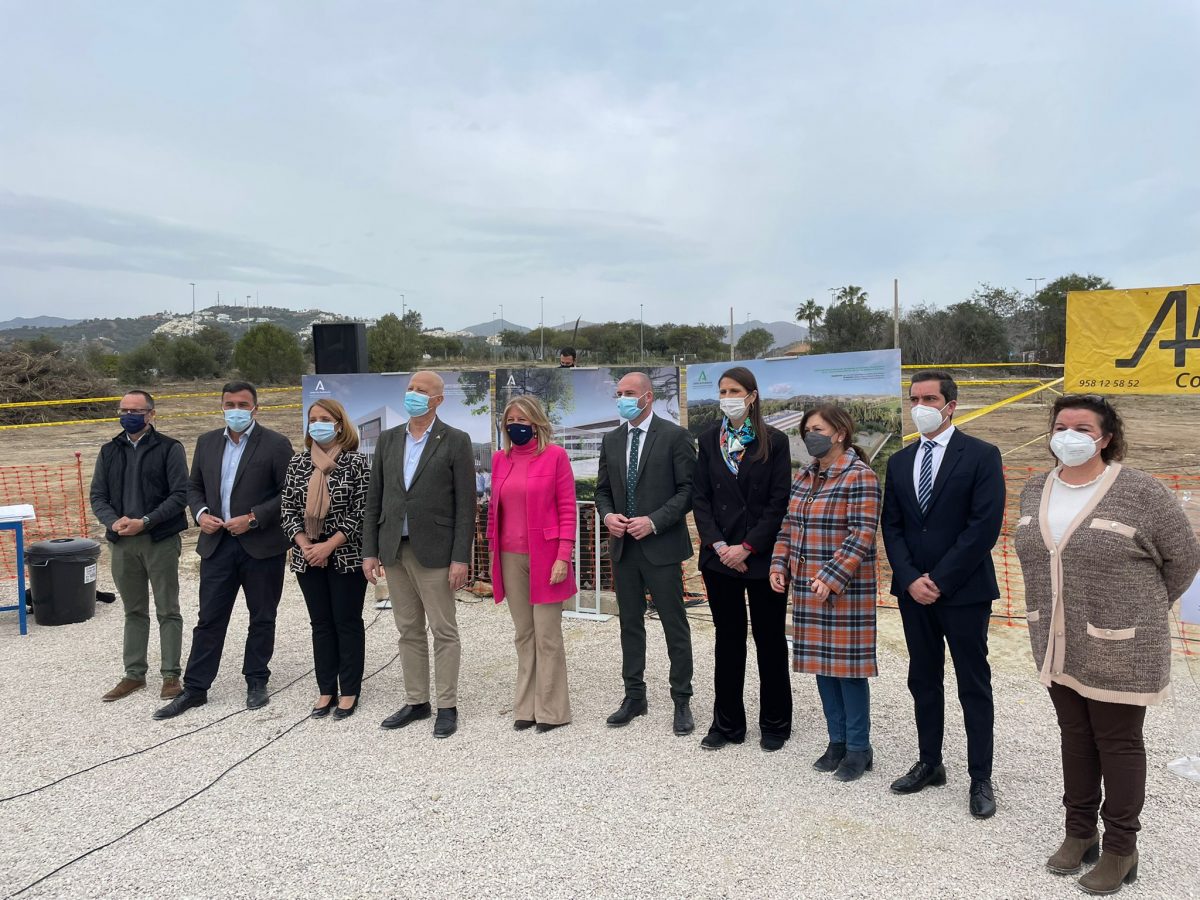 El IES Las Chapas ya cuenta con su primera piedra: 6.4 millones para su construcción - WhatsApp Image 2022 02 04 at 18.30.56 El IES Las Chapas ya cuenta con su primera piedra: 6.4 millones para su construcción - WhatsApp Image 2022 02 04 at 18.30.56