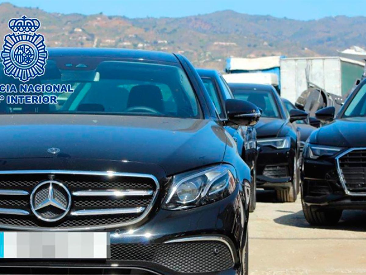 Desarticulada una banda que alquilaba coches de lujo para revenderlos, falsificando su documentación - blanqueo coches lujo Desarticulada una banda que alquilaba coches de lujo para revenderlos, falsificando su documentación - blanqueo coches lujo