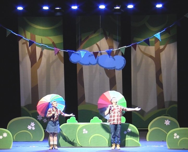 El clásico infantil 'Los Tres Cerditos' vuelve al Auditorio Felipe VI de Estepona - musica cerditos dubbi kids El clásico infantil 'Los Tres Cerditos' vuelve al Auditorio Felipe VI de Estepona - musica cerditos dubbi kids