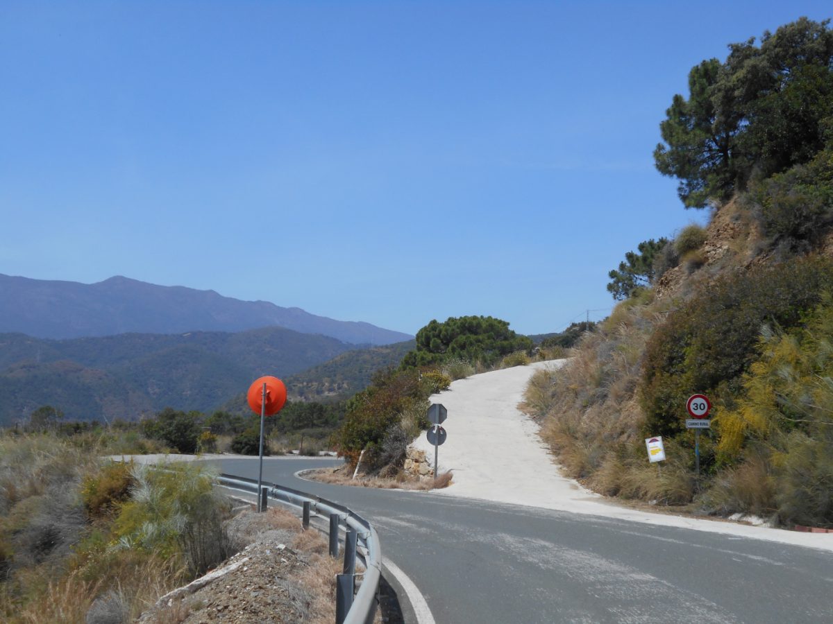 El arreglo integral de la carretera de Marbella a Istán arrancará antes del verano - 10DSCN1986 El arreglo integral de la carretera de Marbella a Istán arrancará antes del verano - 10DSCN1986
