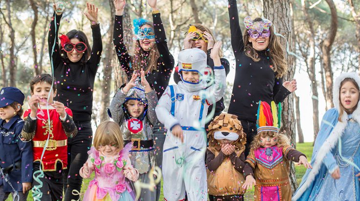 Casares celebra su concurso de disfraces en Carnaval al que destina 1.300 euros en premios - Carnaval El corte ingles fiesta disfraces 736x412 1 Concurso de disfraces