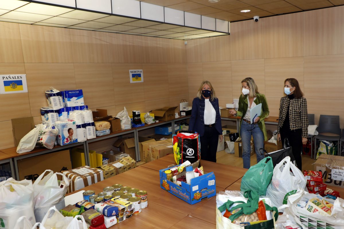 Marbella se vuelca con Ucrania y recoge 11.000 kilos de ayuda en cuatro días - H3A2949 Marbella se vuelca con Ucrania y recoge 11.000 kilos de ayuda en cuatro días - H3A2949