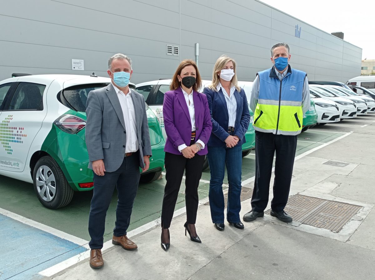 La Junta apuesta por la 'revolución verde' en la provincia con 16 nuevos vehículos 100% eléctricos - IMG 20220303 130723 La Junta apuesta por la 'revolución verde' en la provincia con 16 nuevos vehículos 100% eléctricos - IMG 20220303 130723