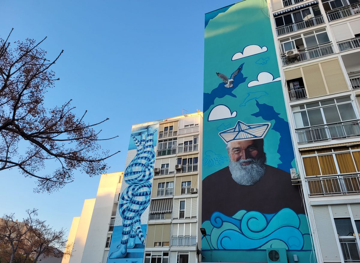 'El Pescador Moderno', de Juan Pineda, se suma a la ruta de murales de Estepona - mural pescador moderno 'El Pescador Moderno', de Juan Pineda, se suma a la ruta de murales de Estepona - mural pescador moderno
