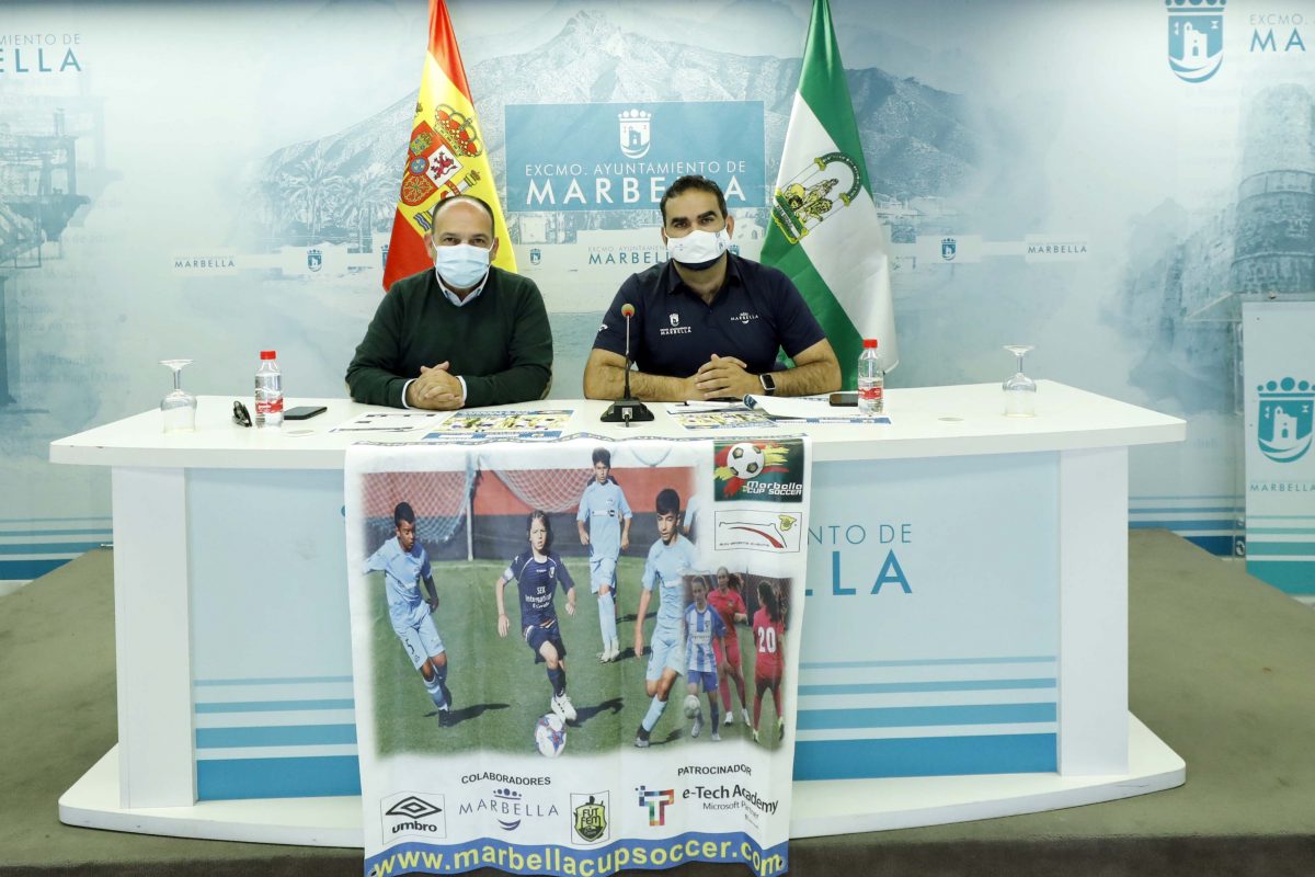 Más de 1.200 jugadores de fútbol base participan en el torneo 'Marbella Cup Soccer' hasta el domingo - OTM7906 Presentación del Marbella Cup Soccer.