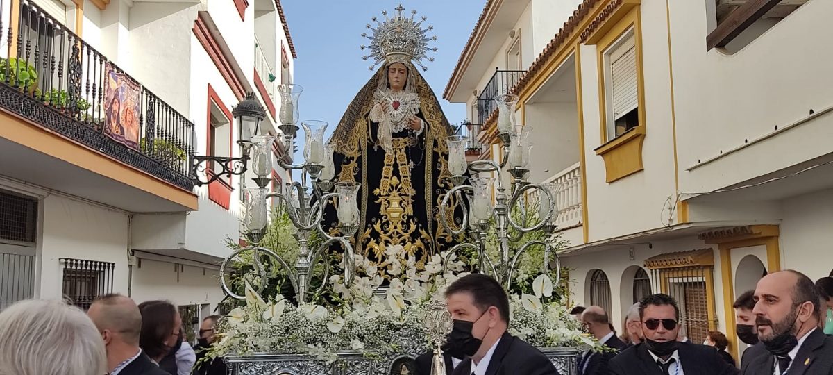 El Santo Entierro aporta sobriedad a la Semana Santa de Manilva - Portada El Santo Entierro aporta sobriedad a la Semana Santa de Manilva - Portada
