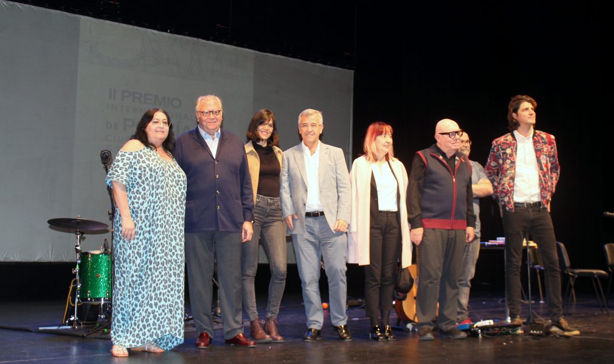 Entrega en el II Premio Internacional de Poesía 'Ciudad de Estepona'.