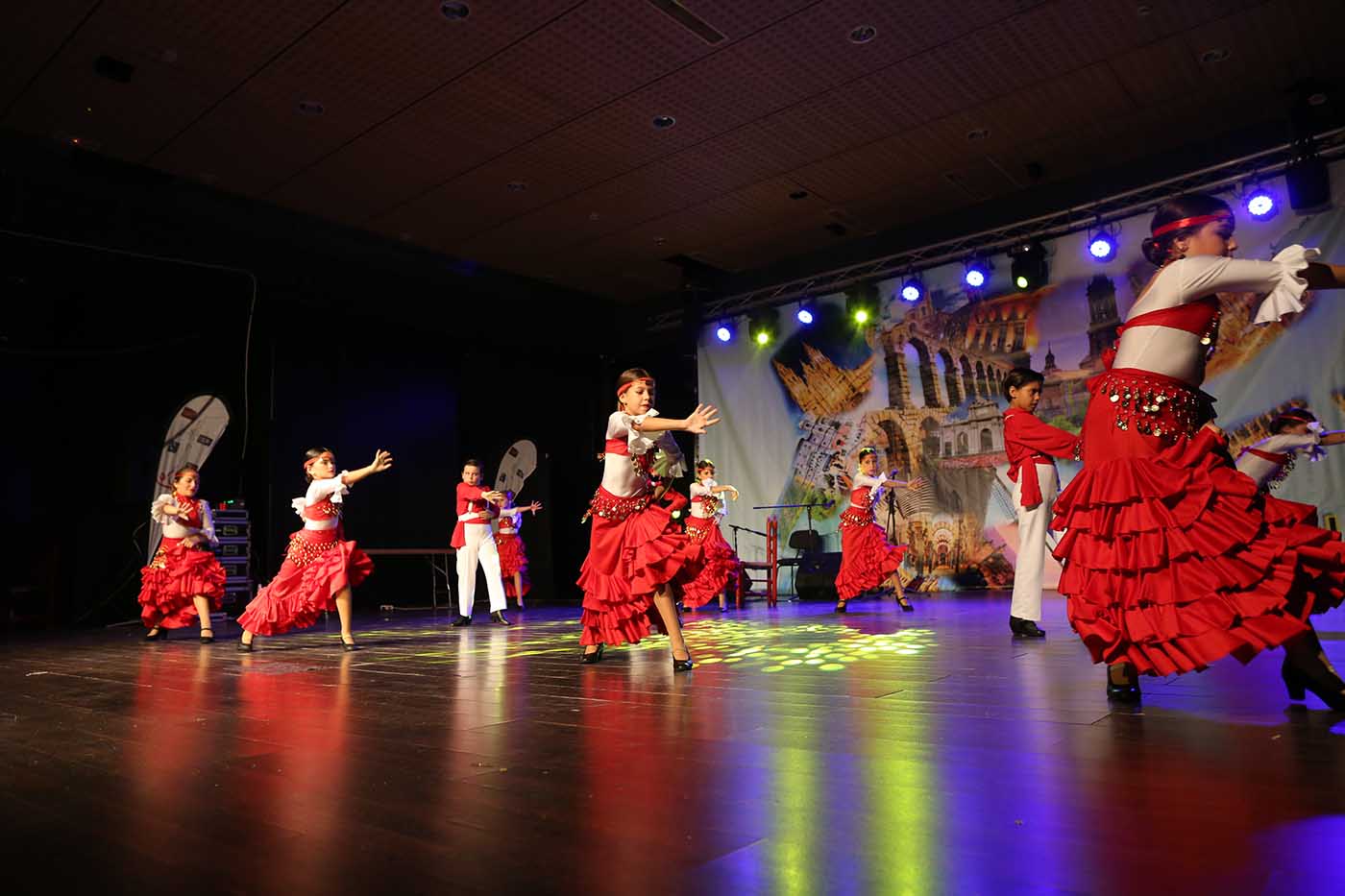 Más de 2.000 bailarines participan en la final andaluza de danza 'Vive tu sueño' en Marbella - IMG 4696peque Final andaluza de danza 'Vive tu sueño' en Marbella.
