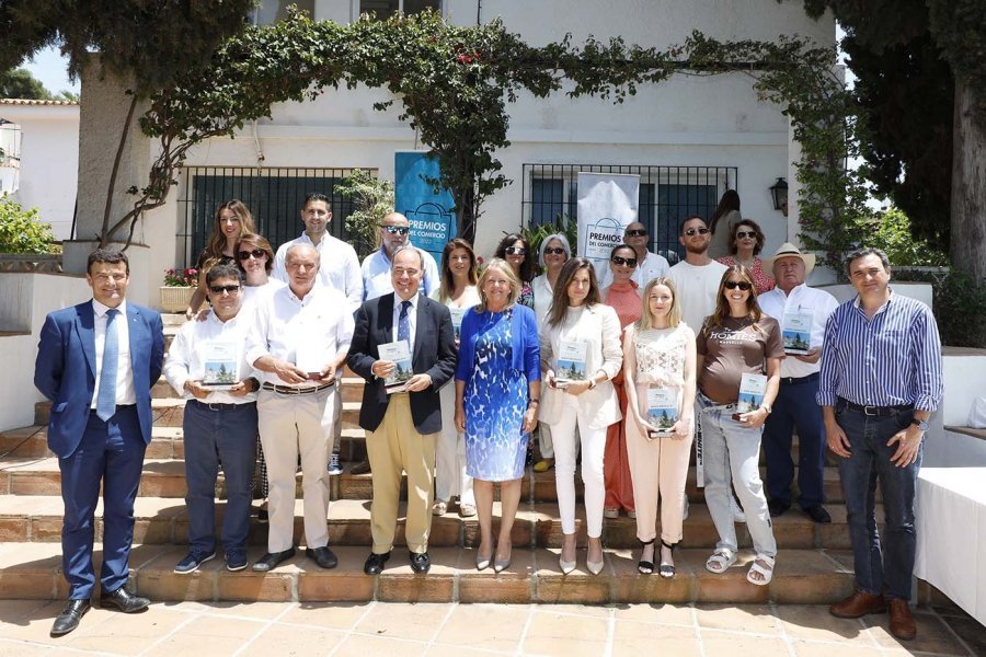 Casino Marbella recibe el premio al Comercio Solidario gracias a su programa "Fichas Huérfanas" - Ndp. Entrega de premios Comercio 2022 Casino Marbella recibe el premio al Comercio Solidario gracias a su programa "Fichas Huérfanas" - Ndp. Entrega de premios Comercio 2022