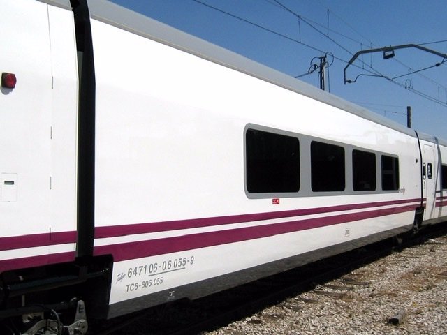 El Gobierno defiende el tren de la Costa y crítica a Moreno Bonilla por sus promesas incumplidas - Tren El Gobierno defiende el tren de la Costa y crítica a Moreno Bonilla por sus promesas incumplidas - Tren