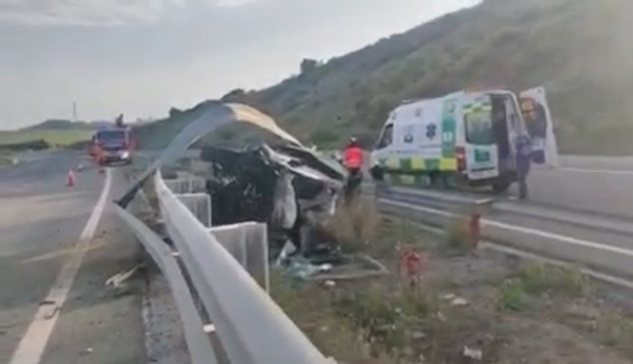 Un herido tras volcar un coche en la autopista AP-7 en Estepona - accidente ap7 Un herido tras volcar un coche en la autopista AP-7 en Estepona - accidente ap7