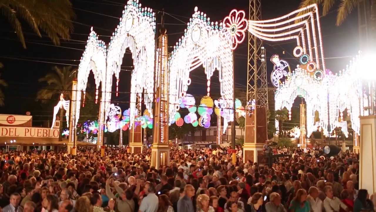 Atención, chicas: el robo de iPhones de los bolsos se dispara en las ferias - feria de jerez 2021 Atención, chicas: el robo de iPhones de los bolsos se dispara en las ferias - feria de jerez 2021
