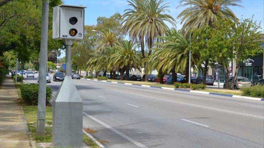 El PSOE denuncia el "afán recaudatorio" de los radares de Marbella - radar milla de oro El PSOE denuncia el "afán recaudatorio" de los radares de Marbella - radar milla de oro