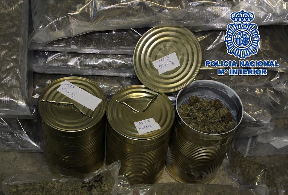 Ocultaban la droga en latas de tomate y aceitunas: Te contamos todo de la operación 'Camarón' - 4