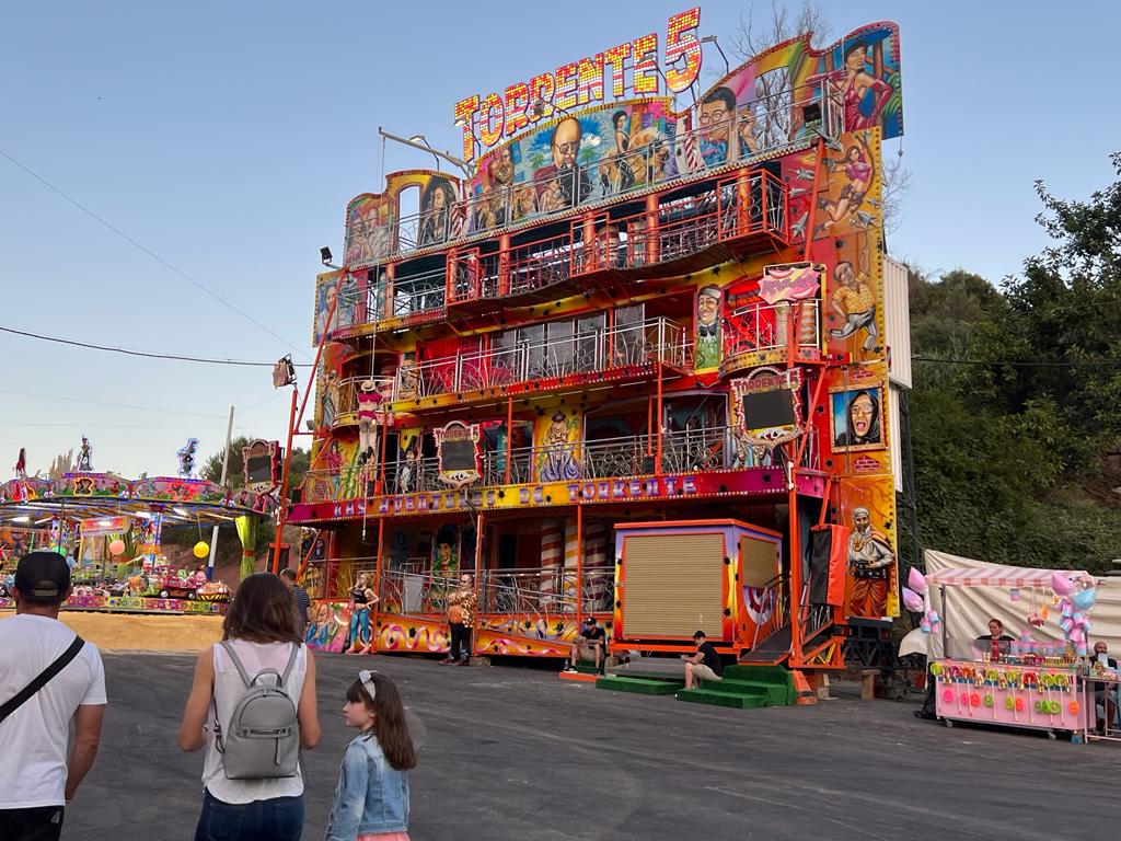 Marbella y Avanza pondrán un servicio especial gratuito de transporte para la Feria de Nueva Andalucía - WhatsApp Image 2022 06 08 at 4.50.46 PM Atracción en el recinto ferial de Marbella. / D.MACÍAS