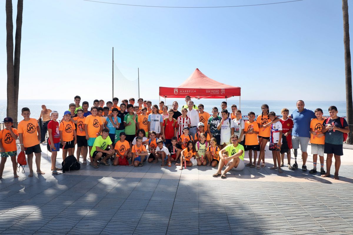 Cerca de un centenar de niños participa en la II edición del Campus de Fútbol Playa de ‘El Langui’ - 6C302E2F 5E24 41BB 9519 854EFCB588DF Cerca de un centenar de niños participa en la II edición del Campus de Fútbol Playa de ‘El Langui’ - 6C302E2F 5E24 41BB 9519 854EFCB588DF