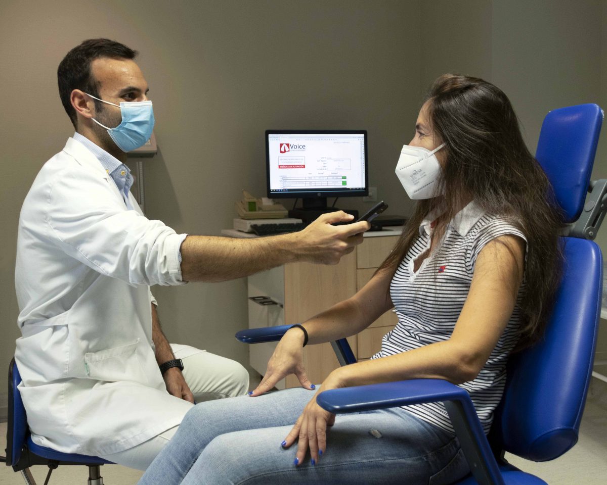 Se investiga una aplicación móvil que pretende evaluar las intervenciones de cambio de tono vocal - investigacion quironsalud marbella Investigación en Quirónsalud Marbella