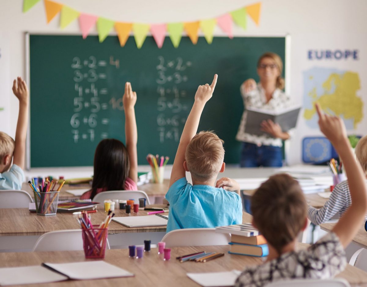‘Para la vuelta al cole, compro en Casares’: 4 vales de 50 euros para gastar en material escolar - 6DB21FD2 D01F 4863 8FFA 2343BE9566A6 ‘Para la vuelta al cole, compro en Casares’: 4 vales de 50 euros para gastar en material escolar - 6DB21FD2 D01F 4863 8FFA 2343BE9566A6
