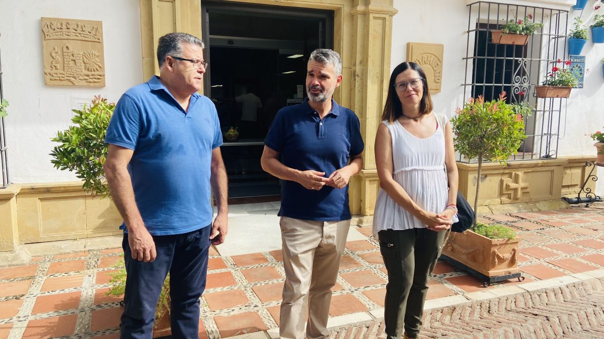 El PSOE: "la Junta ha dejado a los ayuntamientos con los mismos ingresos que hace cuatro años" - Foto 1 2 El PSOE: "la Junta ha dejado a los ayuntamientos con los mismos ingresos que hace cuatro años" - Foto 1 2