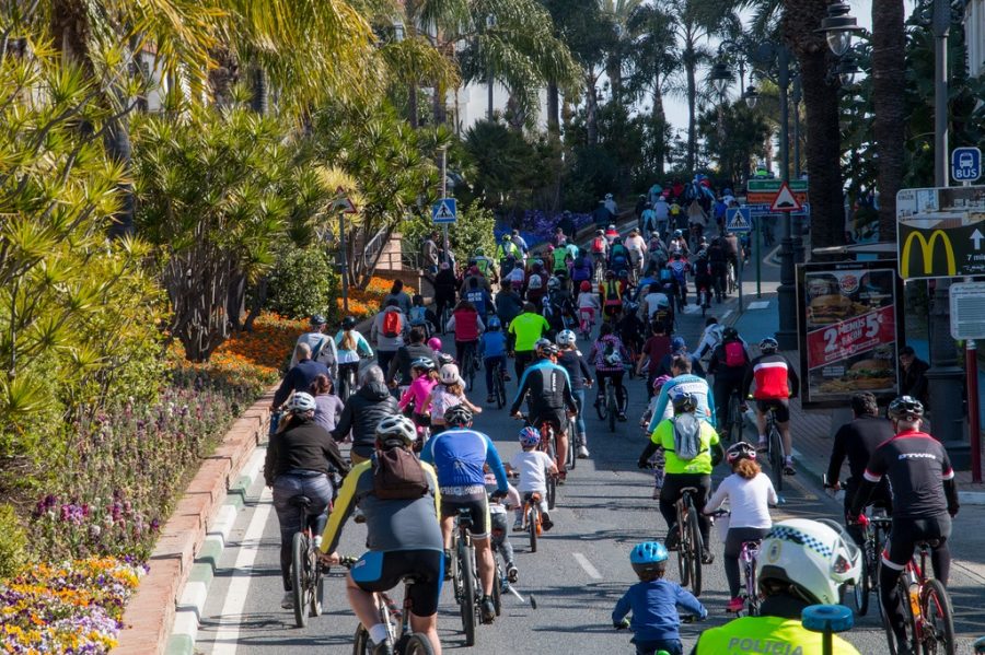 Estepona celebra la Marcha Cicloturista a Peñas Blancas en el final de etapa de La Vuelta - pedalada Marcha Cicloturista en Estepona. Archivo