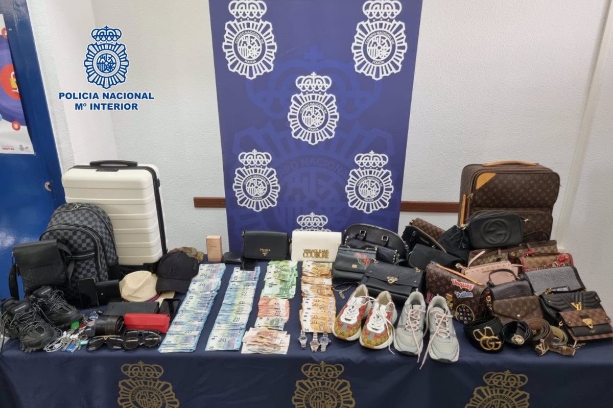 Tres detenidos tras desarticular un grupo criminal especializado en robos con fuerza en domicilios - Droga Marbella Tres detenidos tras desarticular un grupo criminal especializado en robos con fuerza en domicilios - Droga Marbella