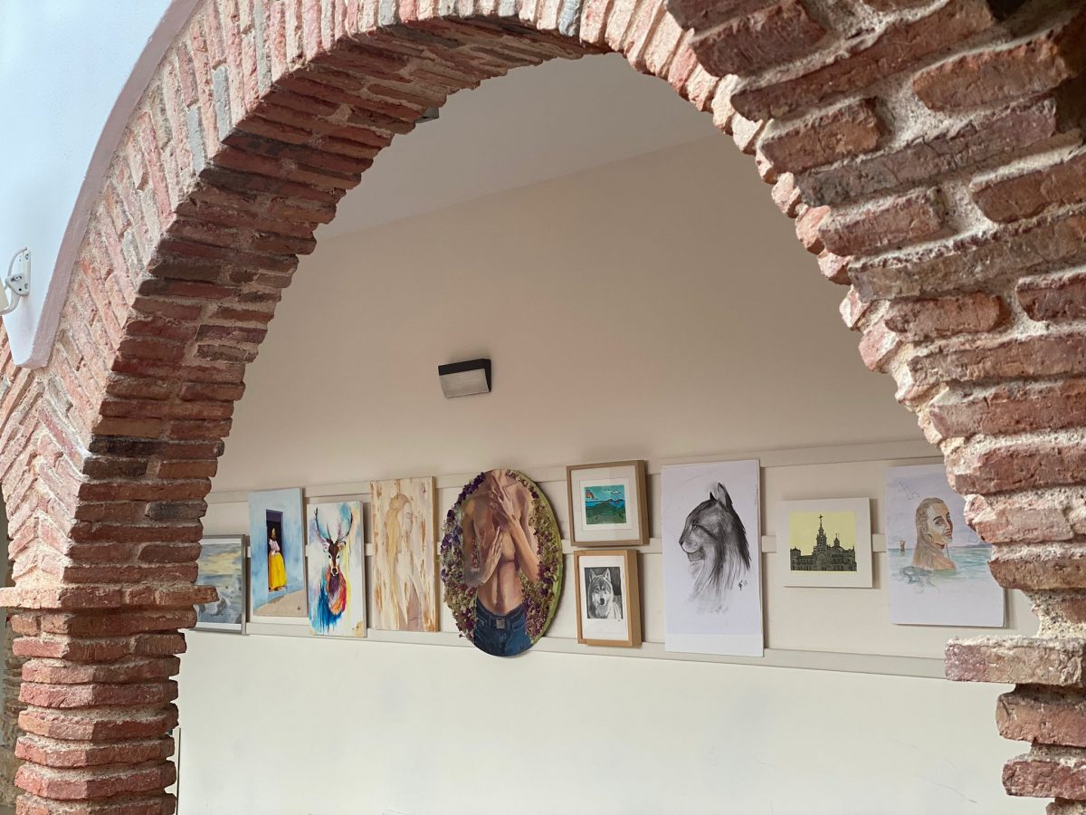 Más de 40 obras de Marbella Crea, en exposición en el Hospital Real de la Misericordia - MB Crea Más de 40 obras de Marbella Crea, en exposición en el Hospital Real de la Misericordia - MB Crea