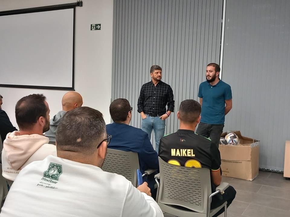 Comienza la Liga de Fútbol 7 este sábado - 1E708FA6 367B 4902 95EA E3D29C77F010 Comienza la Liga de Fútbol 7 este sábado - 1E708FA6 367B 4902 95EA E3D29C77F010