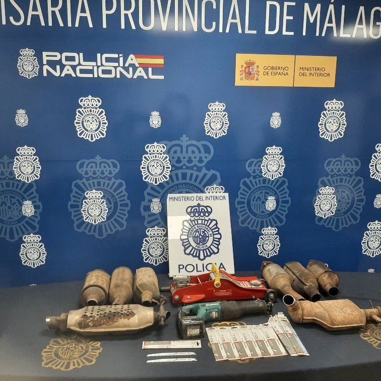 Interceptado en Marbella un hombre con ocho catalizadores robados a vehículos estacionados - 20221201 Foto Catalizadores Interceptado en Marbella un hombre con ocho catalizadores robados a vehículos estacionados - 20221201 Foto Catalizadores