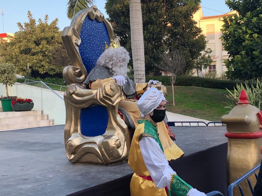 Cientos de niños esperan la llegada de los Carteros Reales este martes en Estepona - cartero real estepona Cientos de niños esperan la llegada de los Carteros Reales este martes en Estepona - cartero real estepona