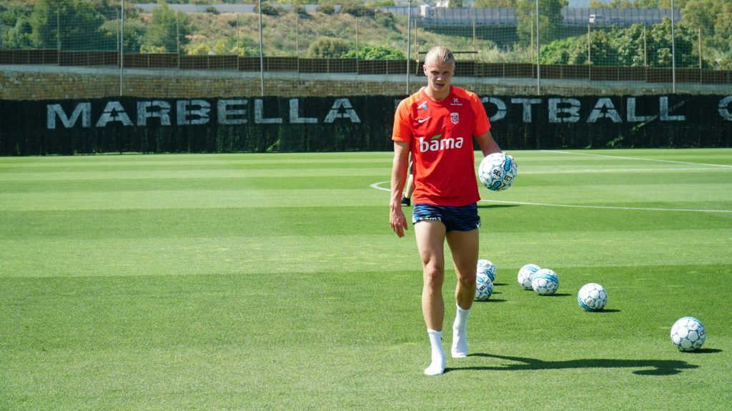 Haaland se lesiona y abandona la concentración de Noruega en Marbella - DSC04469 1024x575 1 Haaland se lesiona y abandona la concentración de Noruega en Marbella - DSC04469 1024x575 1