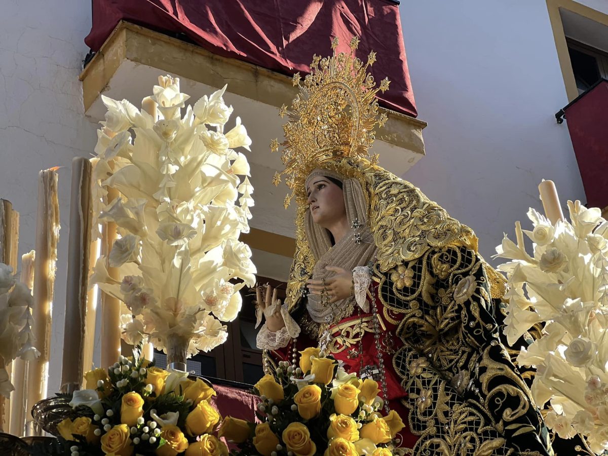 La Pollinica y María Santísima de la Paz y Esperanza abren los desfiles procesionales en Marbella - Portada Virgen 1 La Pollinica y María Santísima de la Paz y Esperanza abren los desfiles procesionales en Marbella - Portada Virgen 1