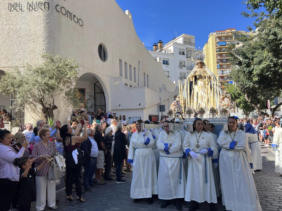 La Pollinica y la Virgen de la Paz, esplendor en el Domingo de Ramos de Torremolinos - Portada Virgen La Pollinica y la Virgen de la Paz, esplendor en el Domingo de Ramos de Torremolinos - Portada Virgen