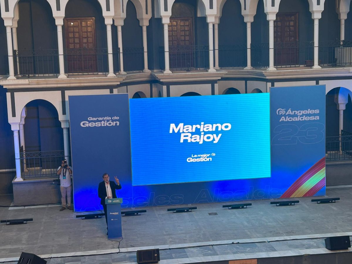 Rajoy muestra su apoyo a Muñoz y apela a la "participación y la ilusión" para que el PP gane - 0563188f 4c37 4c87 9ca9 941c72e83d14 Rajoy muestra su apoyo a Muñoz y apela a la "participación y la ilusión" para que el PP gane - 0563188f 4c37 4c87 9ca9 941c72e83d14