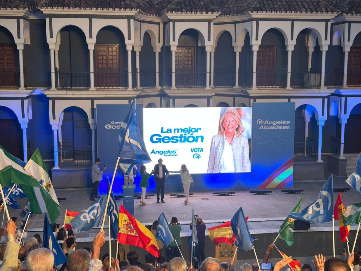 Rajoy muestra su apoyo a Muñoz y apela a la "participación y la ilusión" para que el PP gane - 60f8628e 2bf0 4c19 a9ad aff080d7df6b Rajoy muestra su apoyo a Muñoz y apela a la "participación y la ilusión" para que el PP gane - 60f8628e 2bf0 4c19 a9ad aff080d7df6b