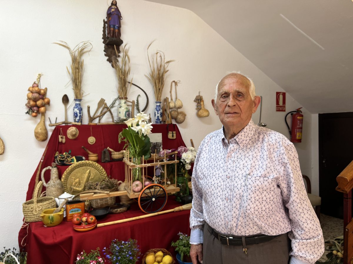 Miguel, el esteponero adoptado de 101 años que baila sin parar y recita poesía - FBEBAB10 762F 43B6 88A4 AB12D683FA91 Miguel, el esteponero adoptado de 101 años que baila sin parar y recita poesía - FBEBAB10 762F 43B6 88A4 AB12D683FA91