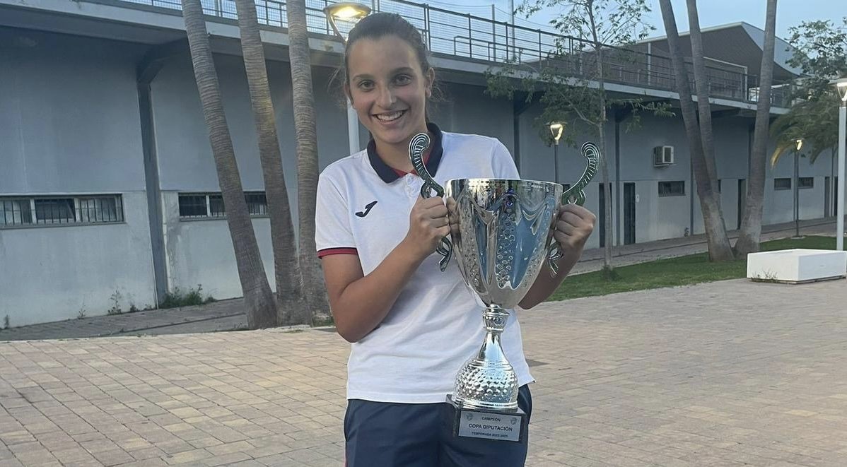 La casareña Martina Castillo, campeona de la Copa de la Federación Malagueña de Fútbol - 9B2B37EA 078F 443C 8F26 2D89F60E6C62 La casareña Martina Castillo, campeona de la Copa de la Federación Malagueña de Fútbol - 9B2B37EA 078F 443C 8F26 2D89F60E6C62