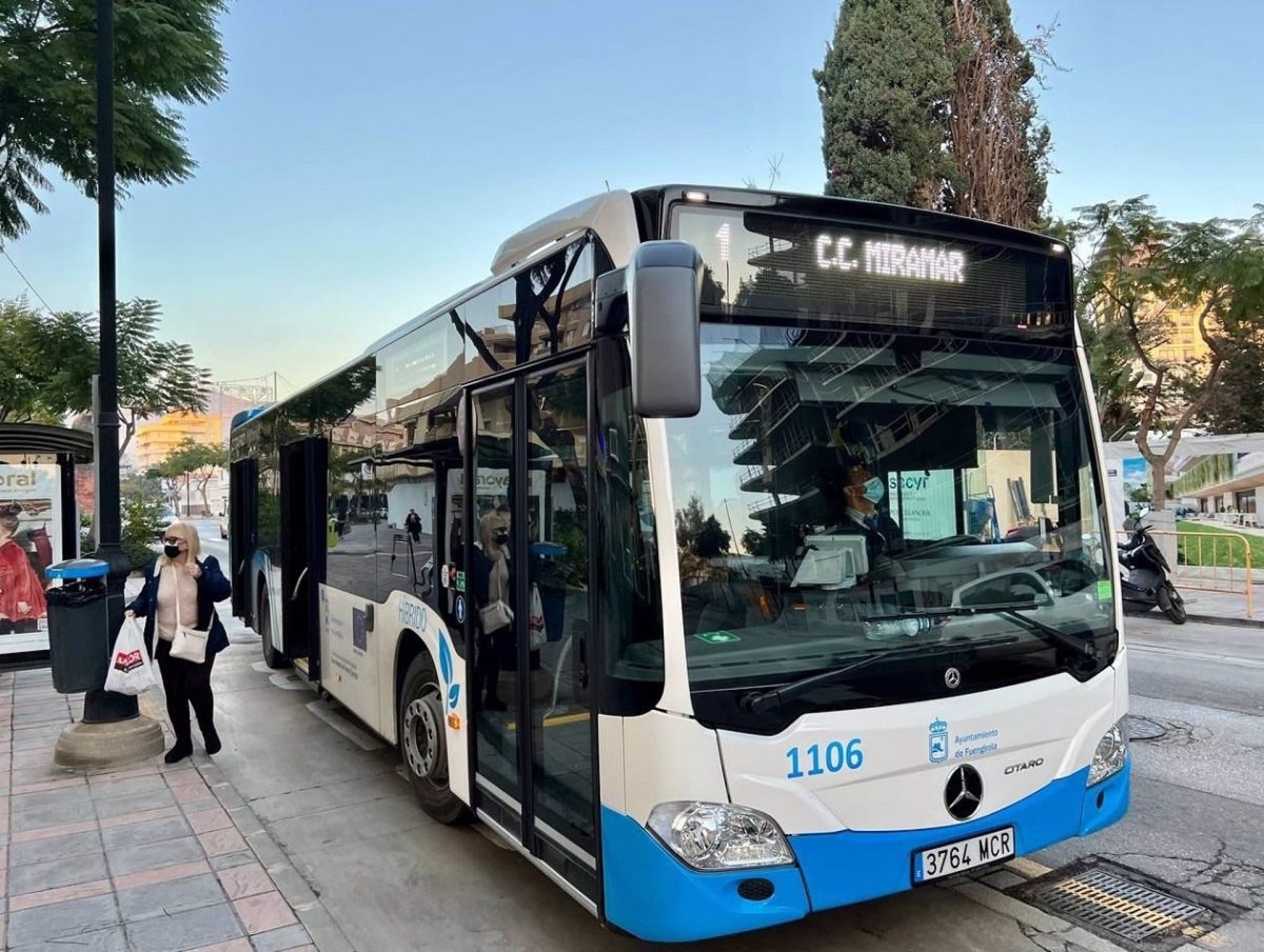 Fuengirola activa casi 19.000 tarjetas ciudadanas para el uso del bus urbano gratuito - Bus Fuengirola Fuengirola activa casi 19.000 tarjetas ciudadanas para el uso del bus urbano gratuito - Bus Fuengirola