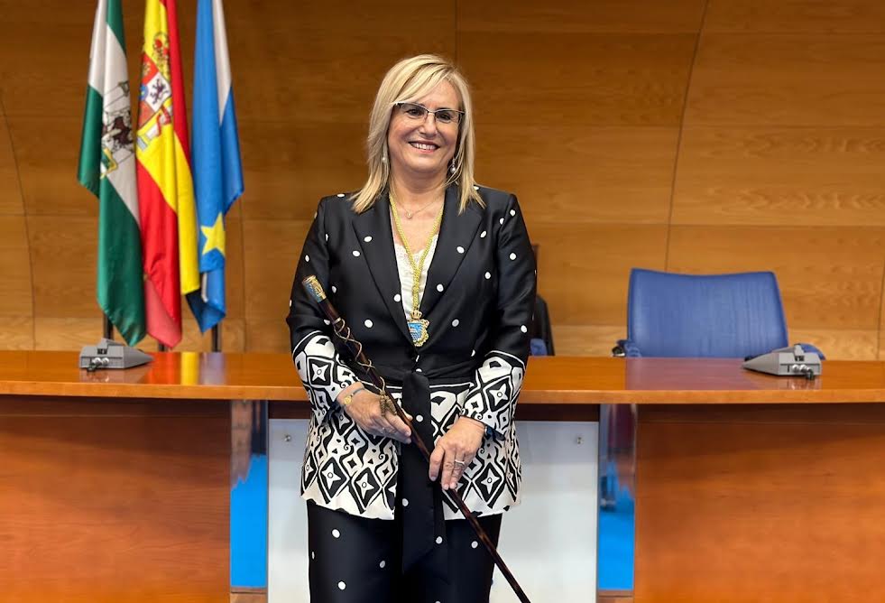 Ana Mula se consolida en Fuengirola: La alcaldesa del PP anuncia nuevas concejalías - b