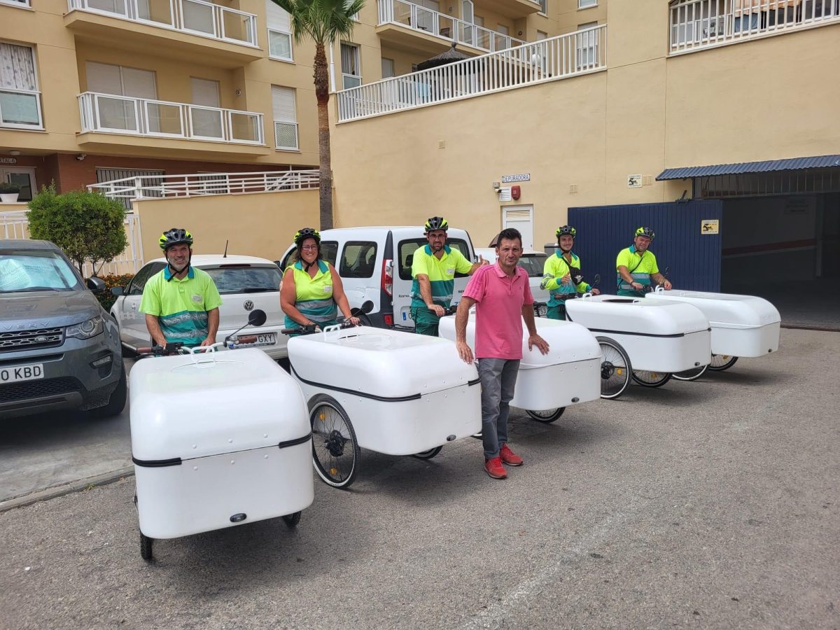 Estas son las nuevas bicicletas eléctricas adaptadas para la limpieza en Manilva - IMG 8242 Estas son las nuevas bicicletas eléctricas adaptadas para la limpieza en Manilva - IMG 8242