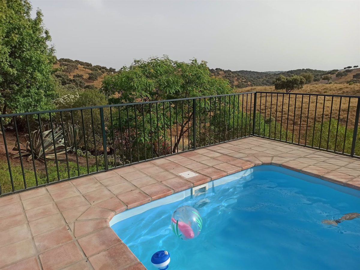 Autorizan el rellenado de piscinas privadas en la Costa del Sol tras elevar la declaración de escasez grave a severa - fotonoticia 20230728125910 1920
