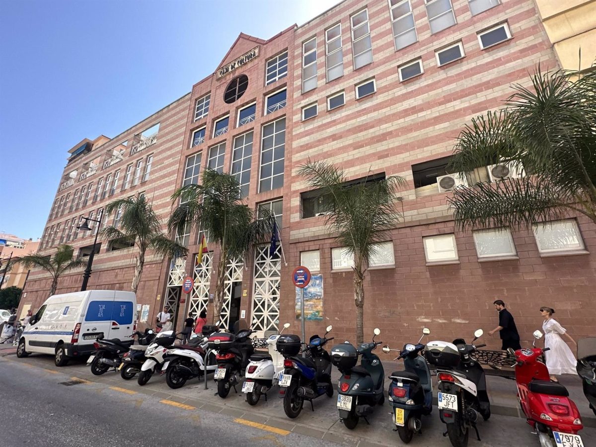 Fuengirola presenta su programa para mayores: actividades, viajes y cultura para este invierno - Casa de la Cultura Fuengirola Fuengirola presenta su programa para mayores: actividades, viajes y cultura para este invierno - Casa de la Cultura Fuengirola