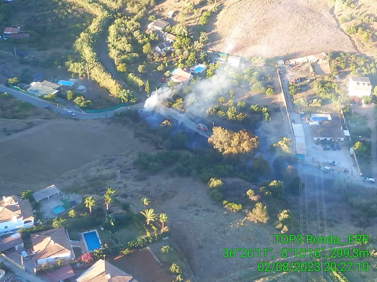 Declarado un incendio en el paraje Arroyo Monterroso, de Estepona - Incendio Infoca Declarado un incendio en el paraje Arroyo Monterroso, de Estepona - Incendio Infoca