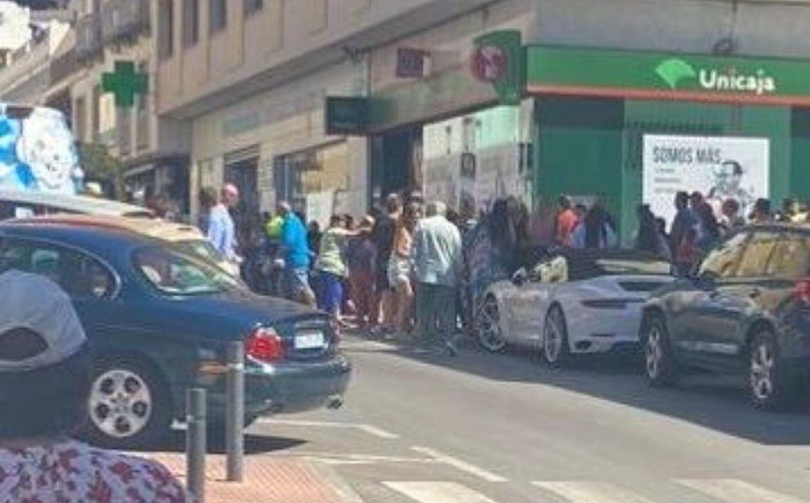 Herido de gravedad tras ser atropellado por un coche al dar marcha atrás en San Pedro Alcántara - WhatsApp Image 2023 08 03 at 16.24.10 Herido de gravedad tras ser atropellado por un coche al dar marcha atrás en San Pedro Alcántara - WhatsApp Image 2023 08 03 at 16.24.10