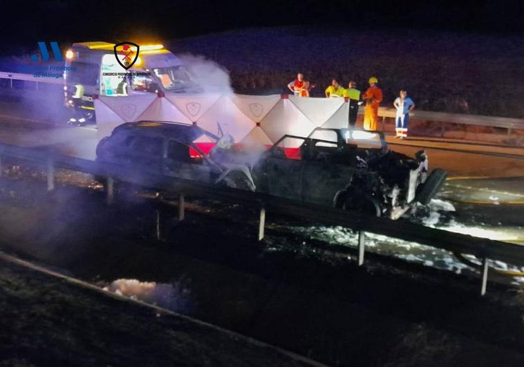 Dos muertos en un accidente de tráfico tras quedar los vehículos totalmente calcinados en Coín - accidente coin1 U200739378011SWB U2001074761578M6D 758x531@Diario Sur Accidente de tráfico en Coín.