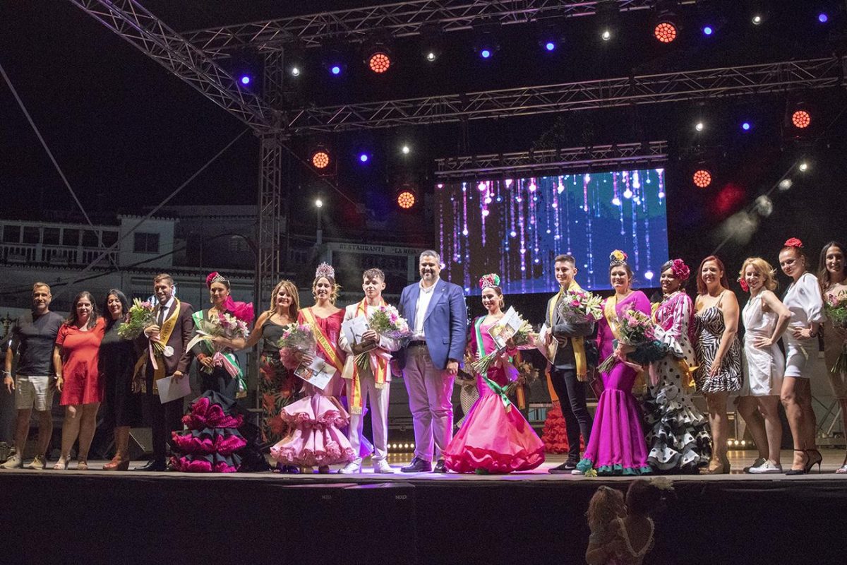 Abre el plazo para participar en el certamen de Rey y Reina de la Feria de Mijas - articulos 32279 Coronación de la Corte Real en la Feria de Mijas. ARCHIVO