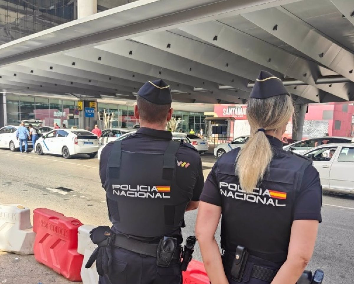 Detenido en el aeropuerto de Málaga por grabar a escondidas a una mujer en el cuarto de baño - fotonoticia 20230802114153 1920 Detenido en el aeropuerto de Málaga por grabar a escondidas a una mujer en el cuarto de baño - fotonoticia 20230802114153 1920
