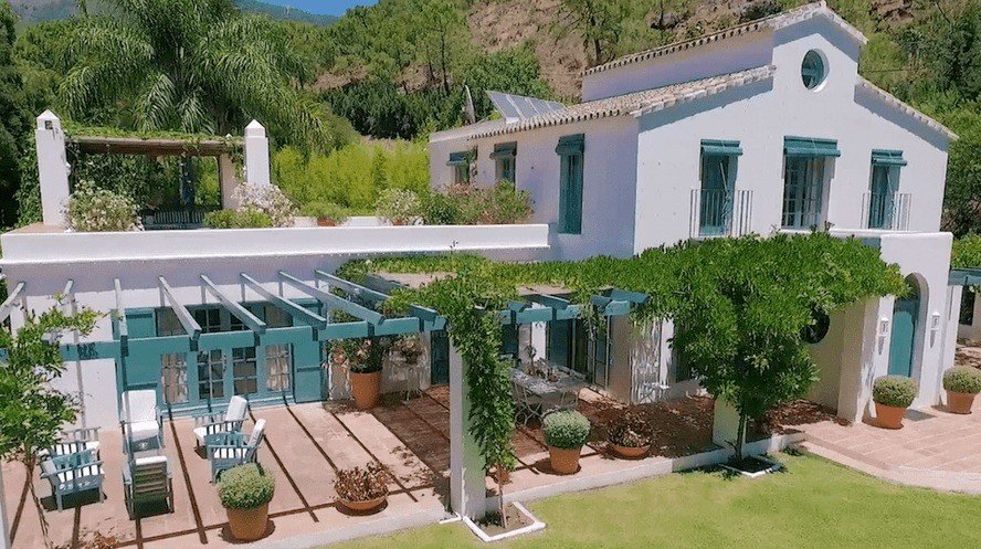 Dos villas de Benahavís salen a subasta por más de 3,5 millones de euros - 1651673512 Dos villas de Benahavís salen a subasta por más de 3,5 millones de euros - 1651673512