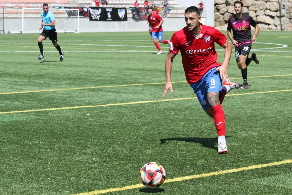 Estepona y Balona acuerdan un precio de 15 € para las entradas de los dos partidos de esta temporada - CDEsteponaAguilas Estepona y Balona acuerdan un precio de 15 € para las entradas de los dos partidos de esta temporada - CDEsteponaAguilas