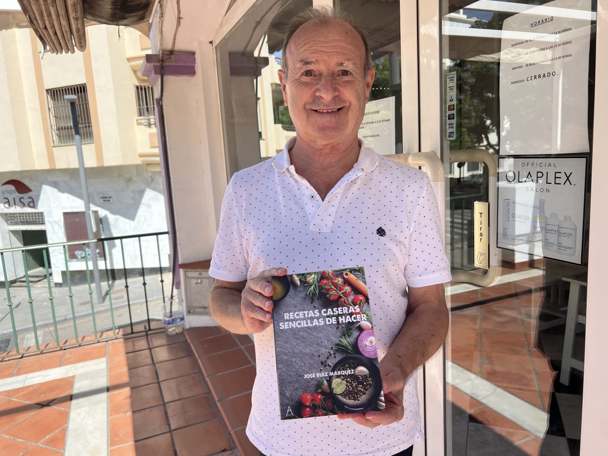 Pepe Ruiz, un esteponero que no había cocinado en su vida y ahora tiene su propio libro de recetas - IMG 2728 Pepe Ruiz, un esteponero que no había cocinado en su vida y ahora tiene su propio libro de recetas - IMG 2728
