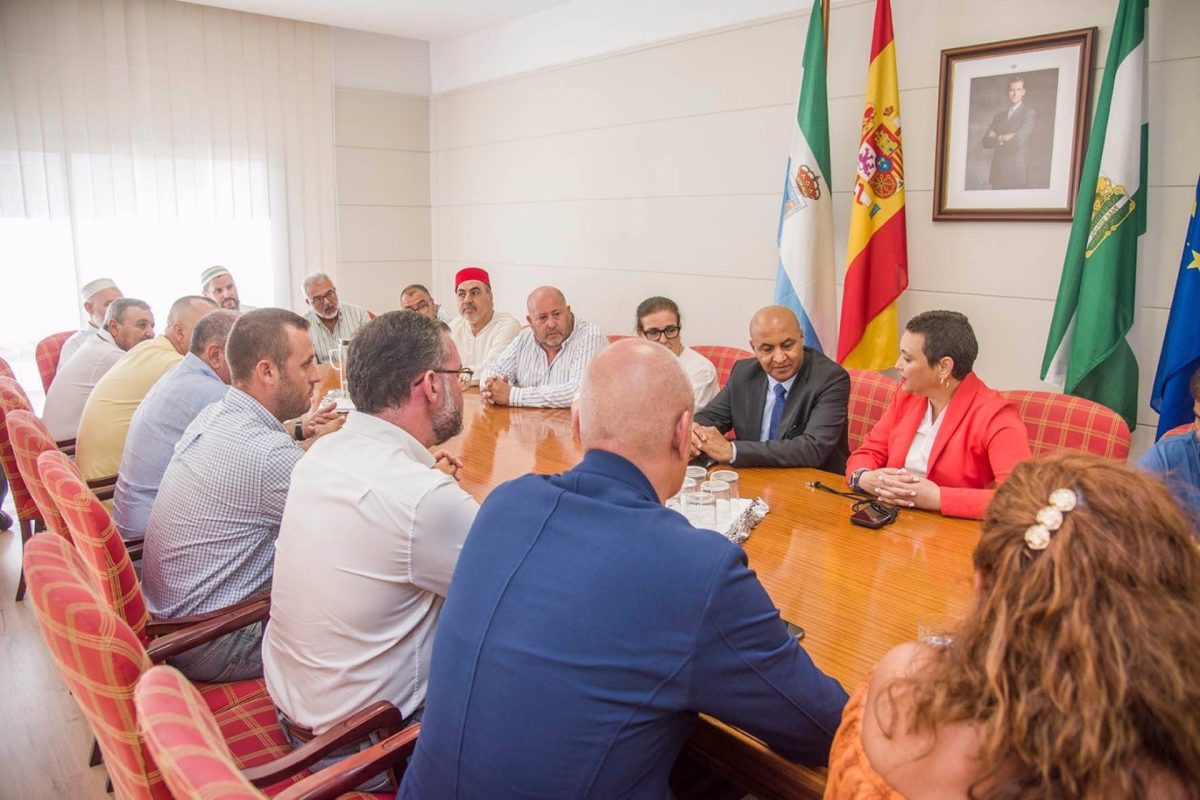 Torremolinos ofrece ayuda a Marruecos en una reunión con el cónsul del país - fotonoticia 20230911142148 1920